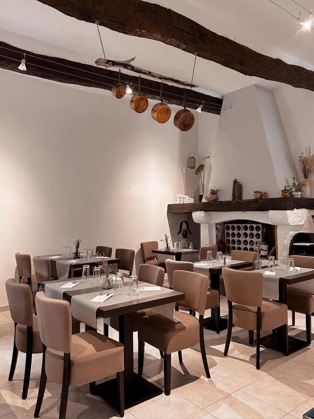 Auberge Du Bourguet Brenon Екстер'єр фото